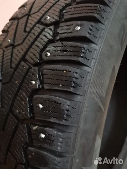 Pirelli Ice Zero 235/55 R18