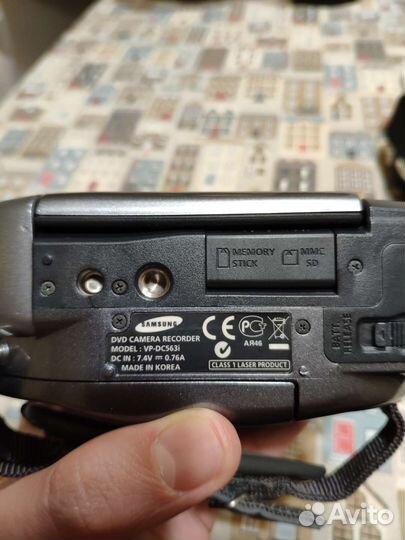 DVD видеокамера Samsung VP-DC563i