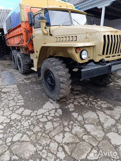 Самосвал 8 м³ Урал 5557, 1993