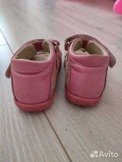 Кожаные сандали Тотто 22 кроссовки 23