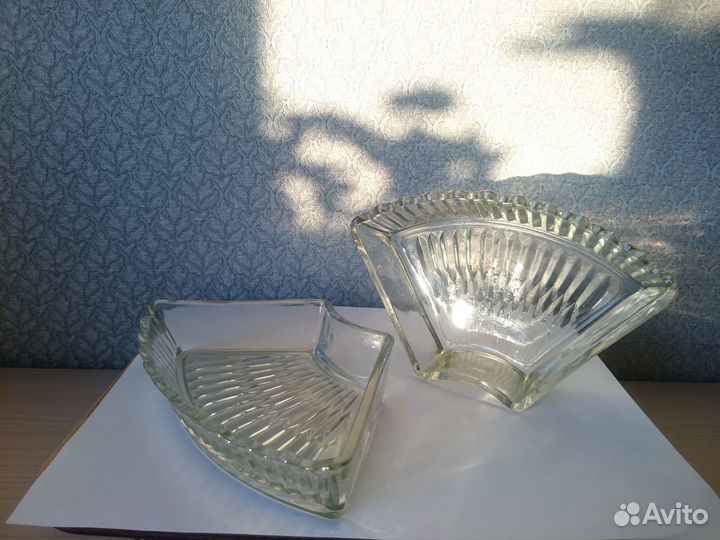 Стекло СССР - бокал, стакан, секции менажницы