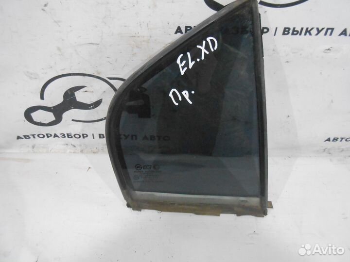 Задняя правая форточка Hyundai Elantra XD
