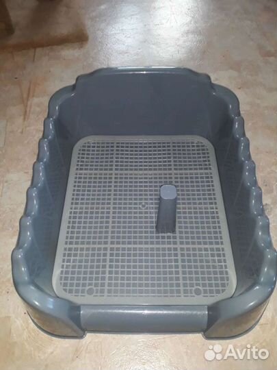 Лоток для собак со столбиком