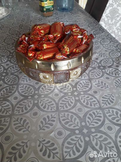 Конфетница