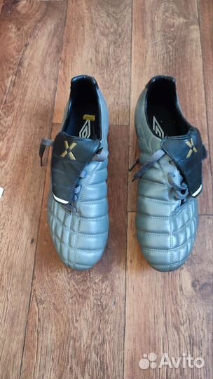 Футбольные бутсы 43 EU размер