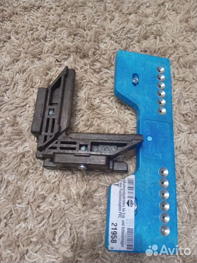 Кондуктор для оконной фурнитуры