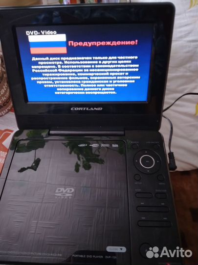 Портативный dvd плеер