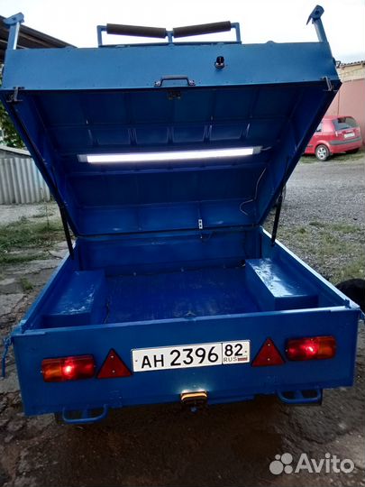 Прицеп на легковой автомобиль