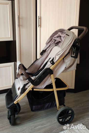 Прогулочная коляска Tilly