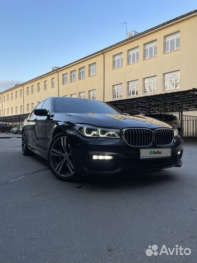BMW 7 серия, 2016