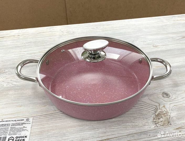 Сотейник Bekker розовый 28см, 3.1л, индукция