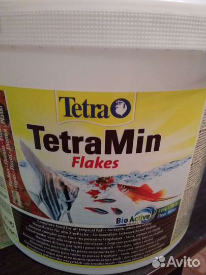 Аквариум, корма, растения
