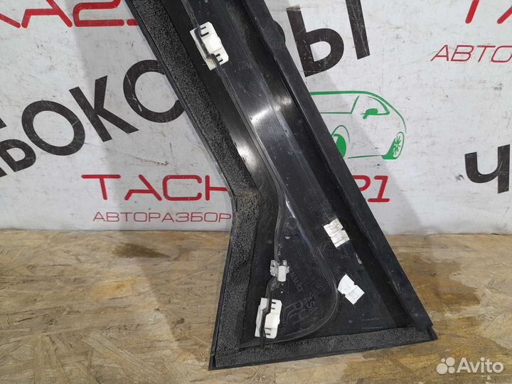 Накладка двери задняя правая Renault Kaptur 2016+