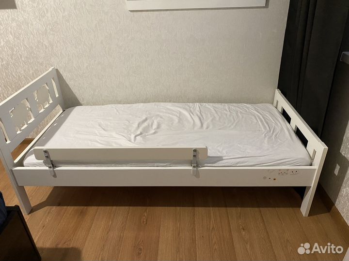 Детская кровать IKEA с матрасом