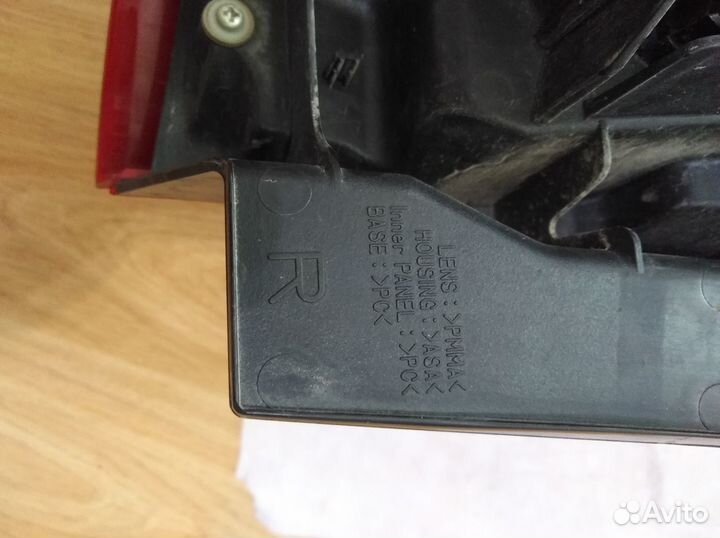 Фонарь задний правый Nissan x trail t 31