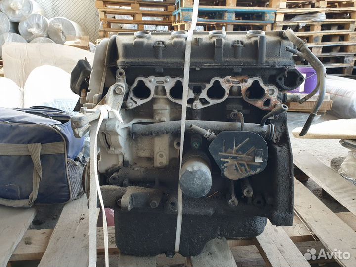 Продам по частям двигатель honda civic D14A2