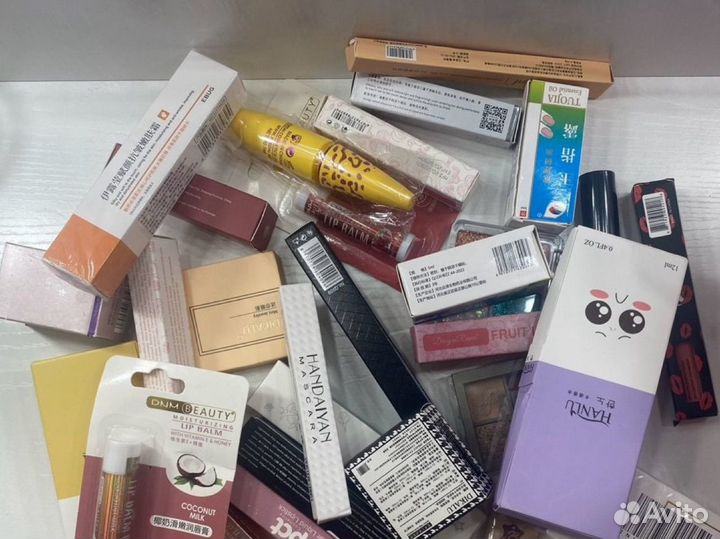 Косметика пакетом новая