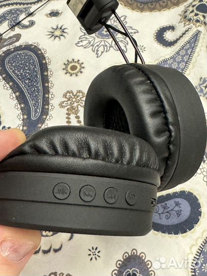 Bluetooth наушники Digma BT-12