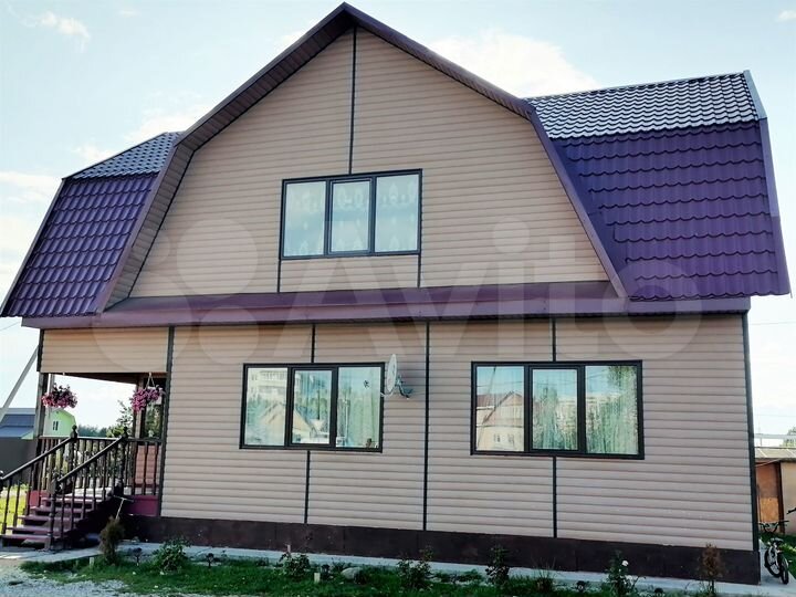 Дом 167,8 м² на участке 9,1 сот.