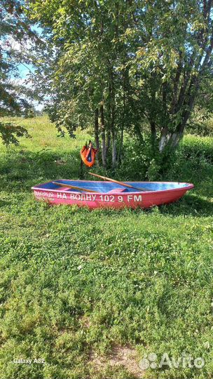 Лодка стеклопластиковая sport