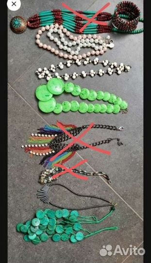 Бусы из натуральных камней и пластика