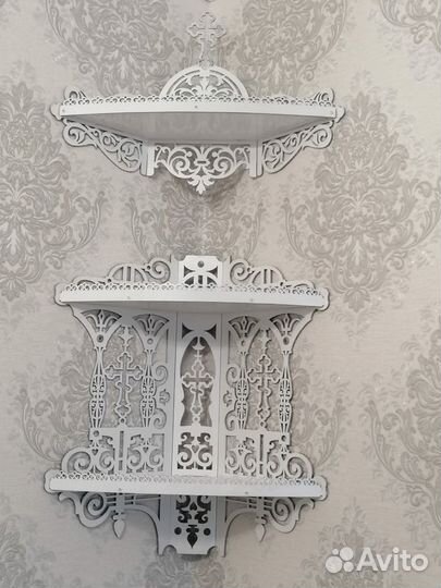 Угловая полка для икон