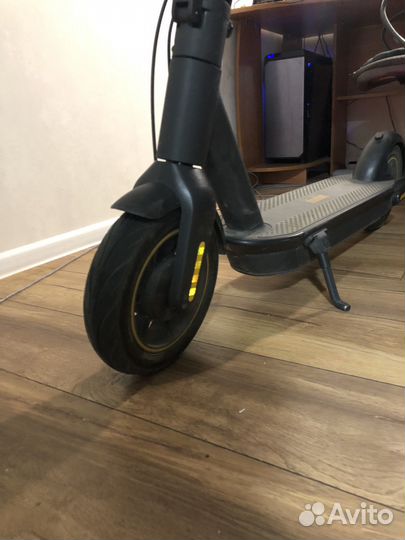 Электросамокат ninebot kickscooter max g30p