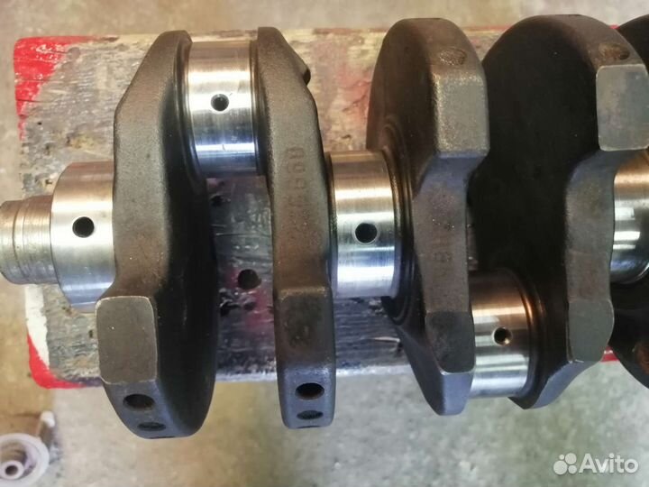 Коленвал audi 100
