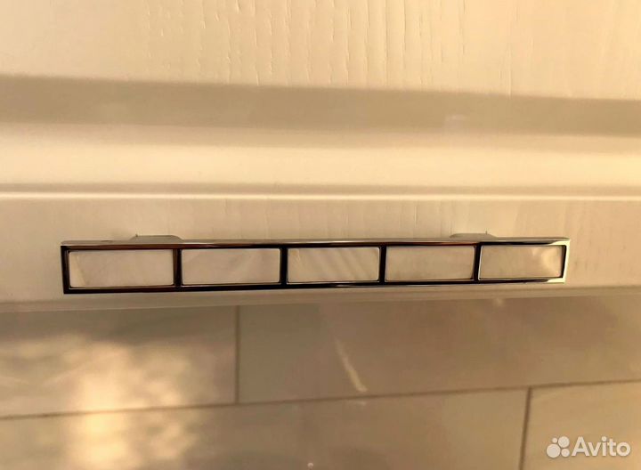 Кухня в потолок на заказ