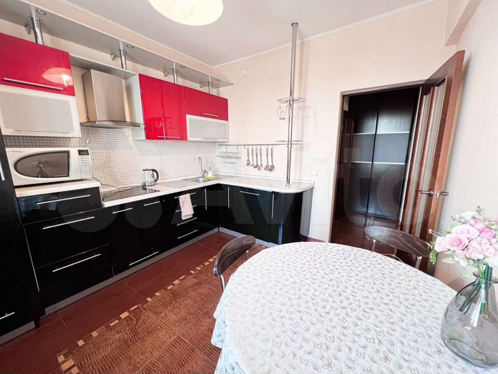 1-к. квартира, 50 м², 6/10 эт.