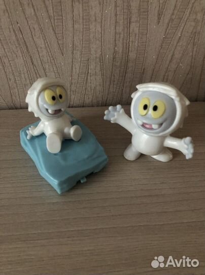 Киндер макси снежные люди