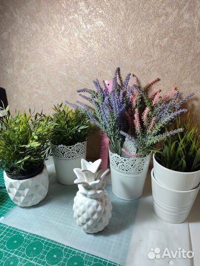 Искусственные цветы IKEA, керамика для декора