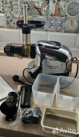 Соковыжималка шнековая Oscar DA-900