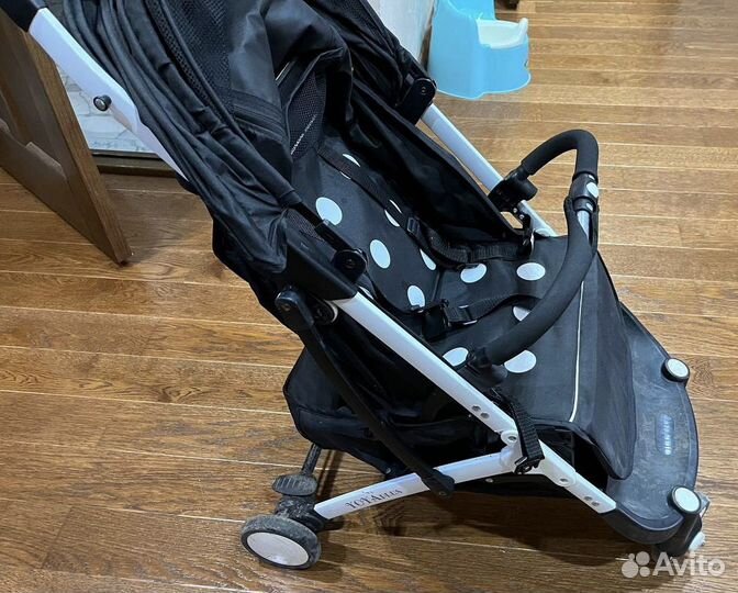 Прогулочная коляска yoya