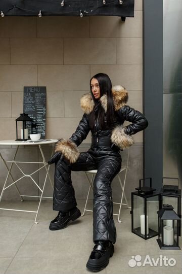 Зимний комбинезон женский чёрный