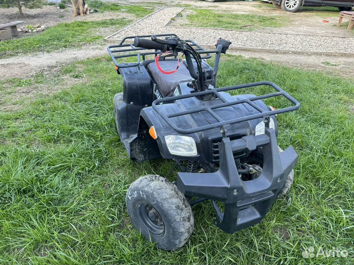 Детский бензиновый квадроцикл 125 кубов