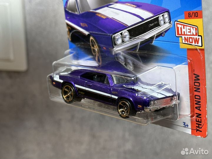 Hot wheels 69 dodge charger 500