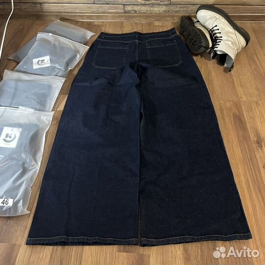 Очень широкие джинсы Cortisol Balenciaga Ecko