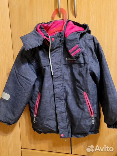 Куртка демисезон утеплённая для девочки lassie