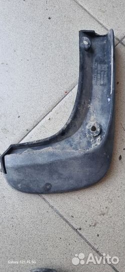 Брызговик opel astra h