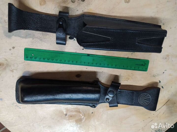 Ножны из толстой кожи