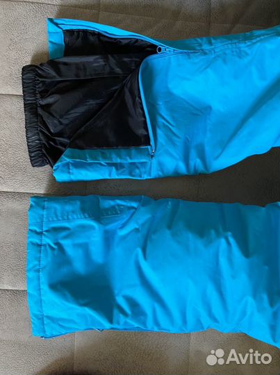 Сноубордический костюм женский