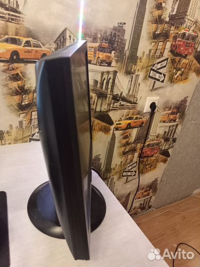 Монитор Samsung