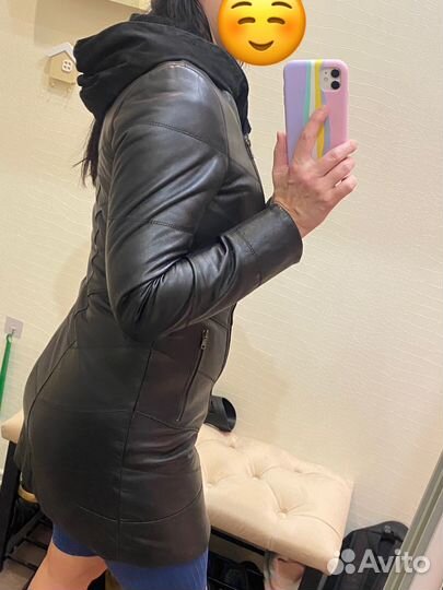 Натуральная кожаная куртка с капюшоном