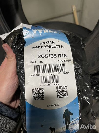 Nokian Tyres Hakkapeliitta 9 205/55 R16 94T