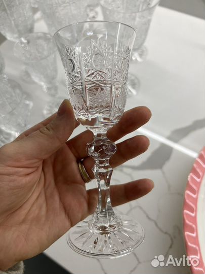 Хрустальные фужеры и рюмки