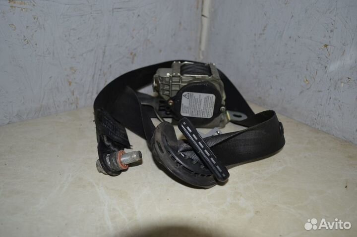 Ремень безопасности передний правый Kia Ceed (ED)