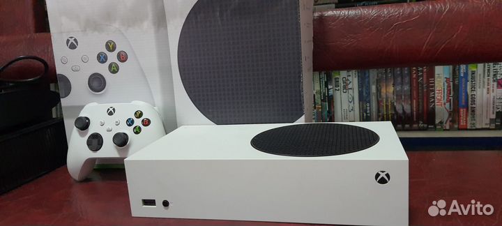 Xbox One, все модели, подписка на 13 месяцев,обмен