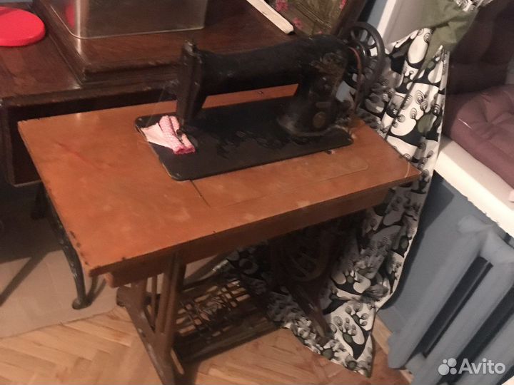 Singer ножная со станиной tikkakoski