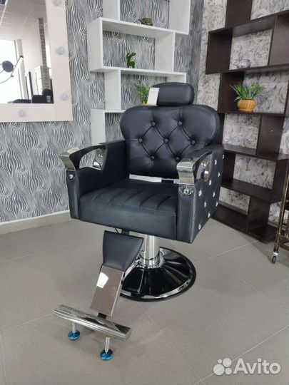 Парикмахерское кресло